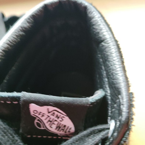 Vans Sk8-Hi Stacked (Suede) black sports sneakers like new, size 40.5