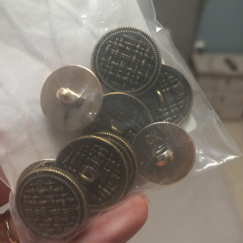Buttons new, 3 gold and 6 bronze designs