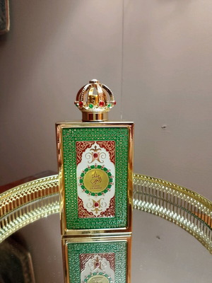 Queen of Arabia by Lattafa Tester 2 ml like new