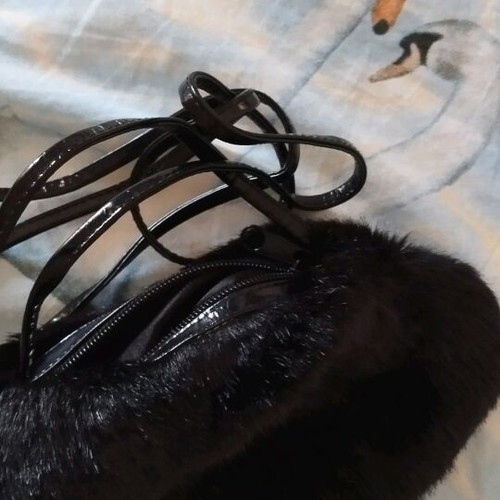 Fur crossbody bag A To Z Greek like new, black