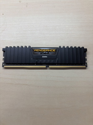 Corsair Vengeance 16GB RAM 3200MHz DDR4