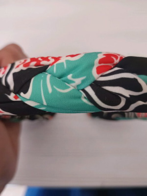 Karavan headband like new