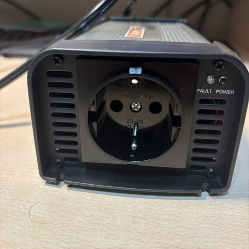 Voltcraft PI 150-12 Voltage Converter like new
