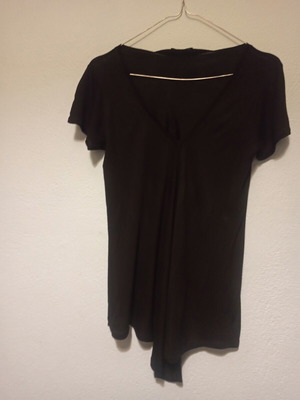 Sisley black short sleeve blouse like new, size XS