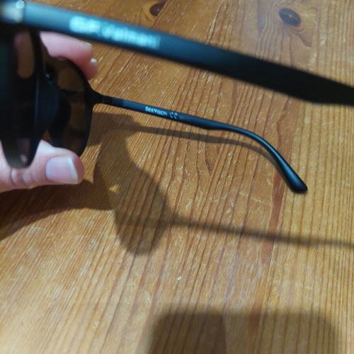 Sunglasses like new, black