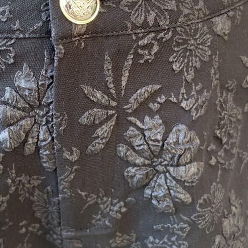 Black floral high-waisted shorts, size L 40 12