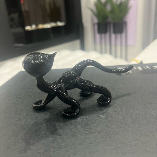 Glass cat miniature like new, handmade with details