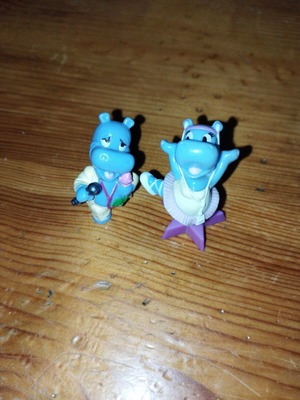 Happy Hippo Talent Show figures like new, pack of 2