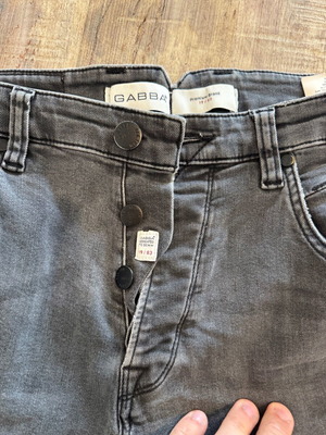 Gabba Jean used, size 33, black