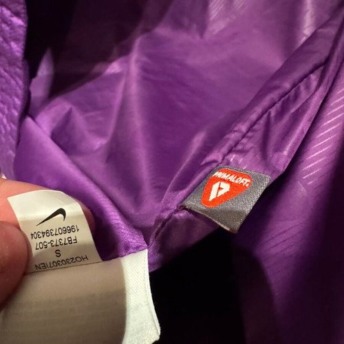 Nike puffer vest like new, purple, size S