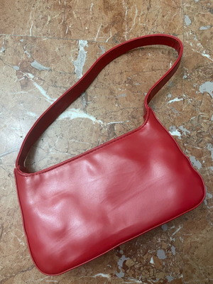 Vintage red leatherette shoulder bag like new