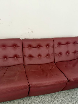 Leather sofa set Bordeaux three-seater, two-seater, armchair like new