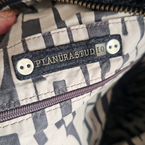 Pianurastudio large shoulder fabric bag like new, black and green