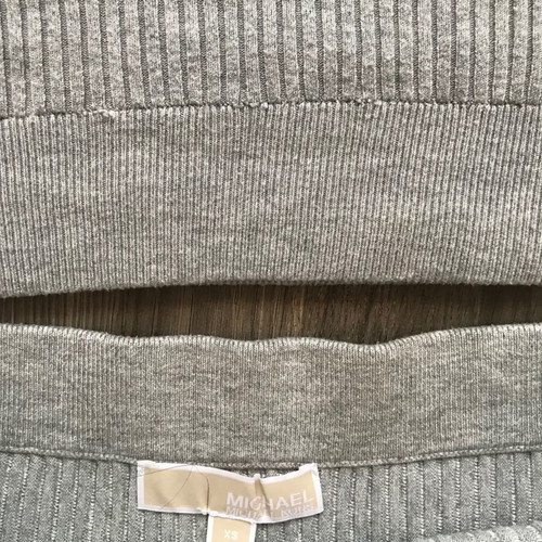 Michael Kors set skirt and long sleeve top new, size XS, gray