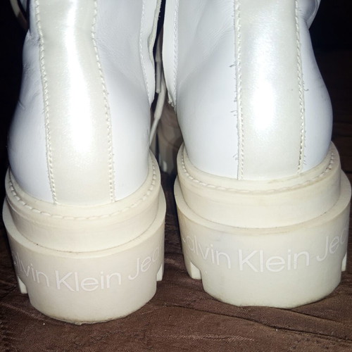 Calvin Klein Jeans white boots like new, size 38