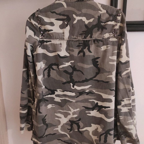 Camouflage shirt used, size XS with studs