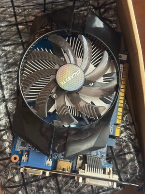 VGA Gigabyte NVIDIA GeForce GT740 OC GV-N740D5OC-1GI 1GB DDR5 PCI-E σαν καινούργιο