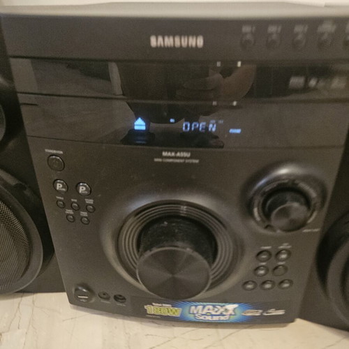 Samsung MAX-A54U Mini Component System used, radio works