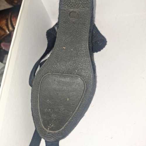 Nak platform sandals like new, size 36, black suede