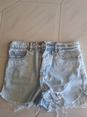 Pink Woman High Rise Denim Shorts size XS like new, light blue