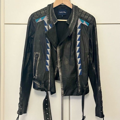 April, May Vanes1 leather jacket like new, size M