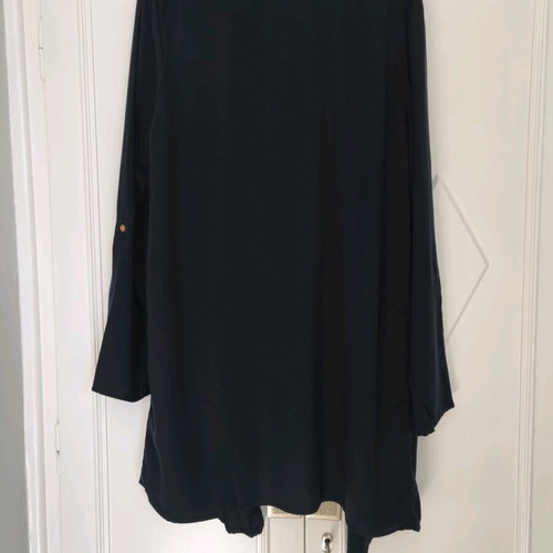 H&M Conscious Black Jacket 100% Lyocell like new, size 38