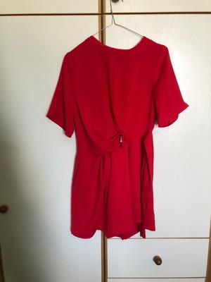 Ολόσωμο κόκκινο playsuit Zara μεταχειρισμένο, medium