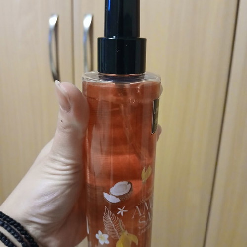 Amber Sand Hair and Body Mist 200 ml used, limited edition