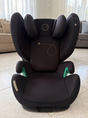 Cybex Solution G2 i-Fix child car seat, Magic Black