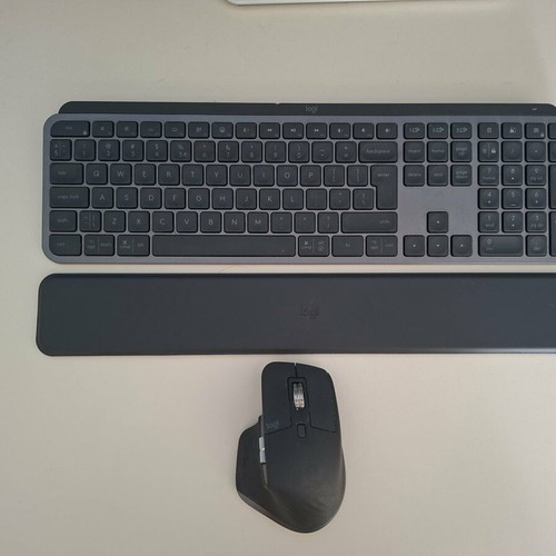Logitech MX Keys S Combo new, keyboard, mouse and palm rest