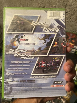 Moto GP Xbox game complete in box
