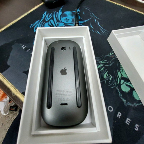 Apple Magic Mouse 2 Black like new, Lightning port