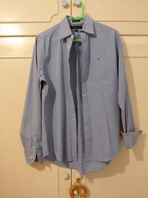 Tommy Hilfiger men's striped shirt like new, size S, blue