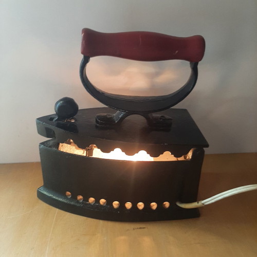 Charcoal Iron lamp like new, vintage decoration