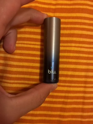 Blu device used in excellent condition