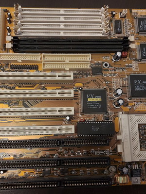 PCChips/Hsin Tech M547 Socket 7 motherboard used