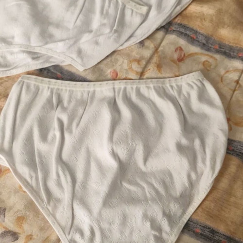 Lingerie set XXL new, white