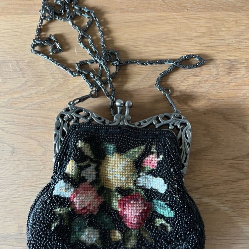 Motivi vintage hand bag like new with beads and embroidered roses