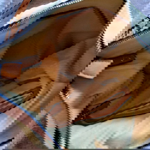 Τσάντα ώμου/χειρός Mattiolo μεταχειρισμένη σε μπεζ/λευκό