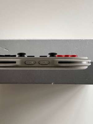 8Bitdo NES30 Pro controller like new