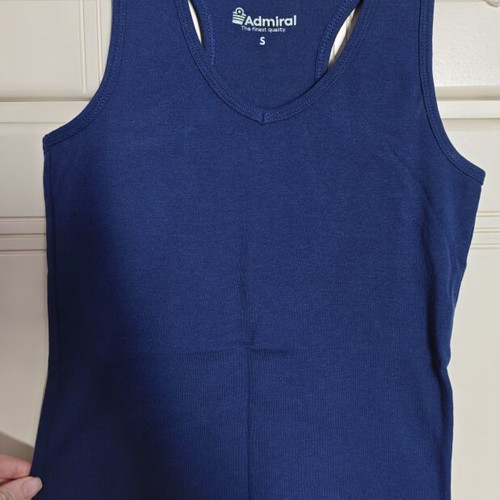 Admiral navy sports tank top like new