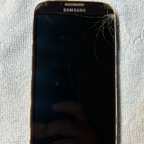 Mobile phones used, pack of 5, Samsung and Huawei models