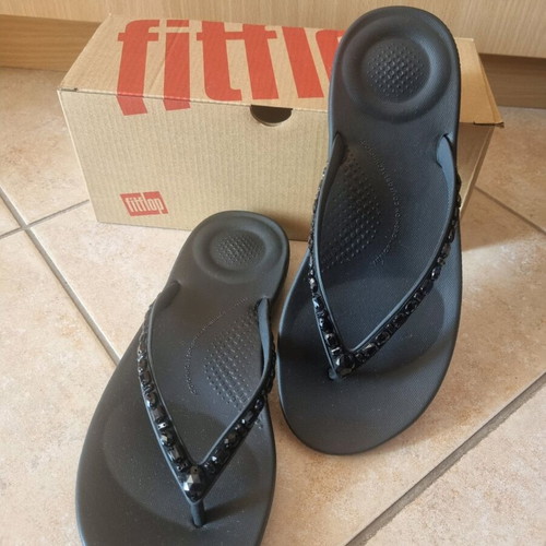 Fitflop iQushion Multi-Crystal Ergonomic Flip-Flops size 37, new, black