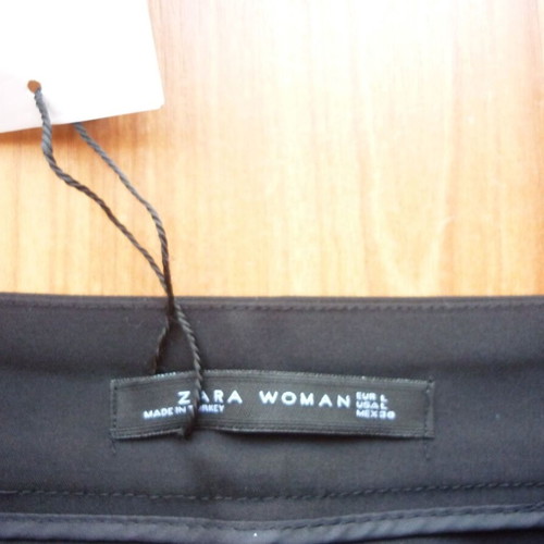 Zara women's pants Large new with lace on legs black
