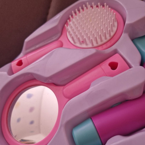 Children's hairdressing play set