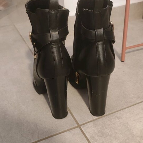 Migato black women's ankle boots used size 38