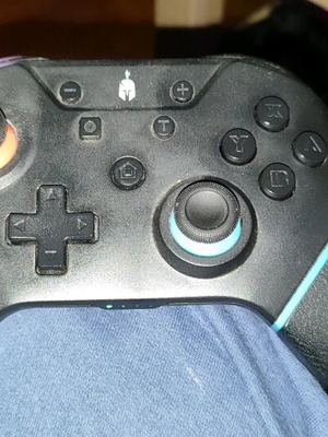 Nintendo Switch controller Spartan μεταχειρισμένο, ασύρματο, πλήρως λειτουργικό