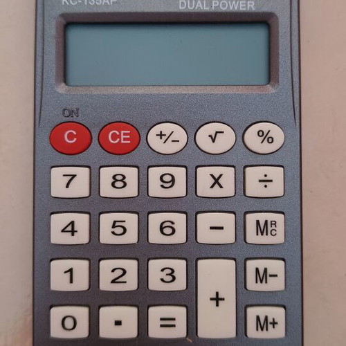 Urban KC-135AP Calculator like new, solar powered