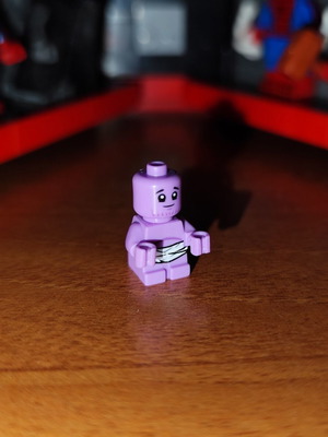 Lego φιγούρα Baby Thanos