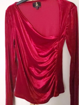 We Coss Velvet blouse new, size S, red